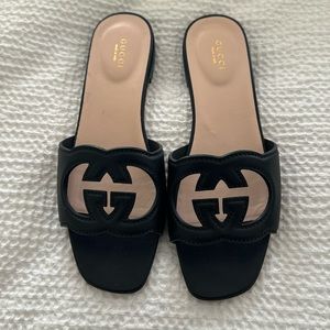 GUCCI WOMEN'S INTERLOCKING G CUT-OUT SLIDE SANDAL